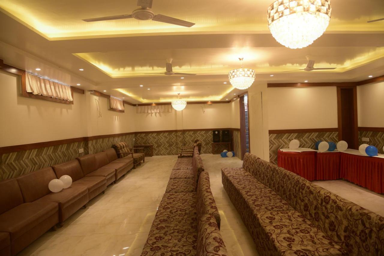 Hotel Le Cypress Bareilly Εξωτερικό φωτογραφία