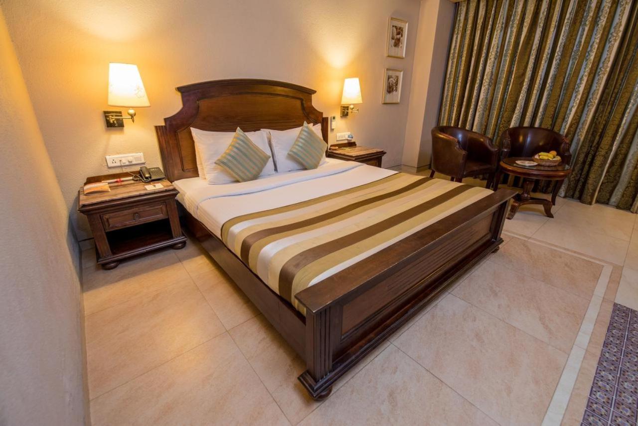Hotel Le Cypress Bareilly Εξωτερικό φωτογραφία